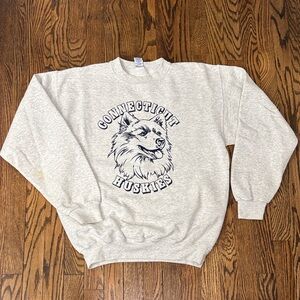 VTG UConn Huskies Grey Crewneck Sweatshirt